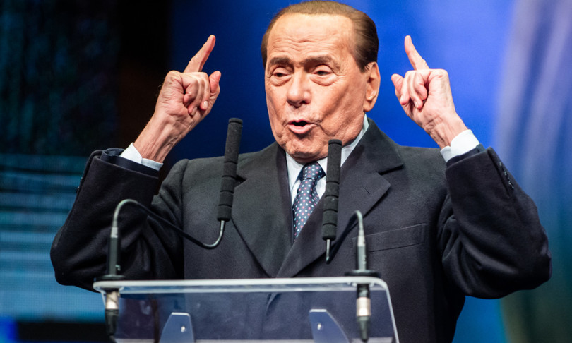condanna berlusconi ombra sentenza pilotata