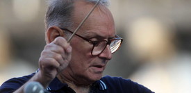 Non solo film, nel carnet di Morricone decine di successi pop