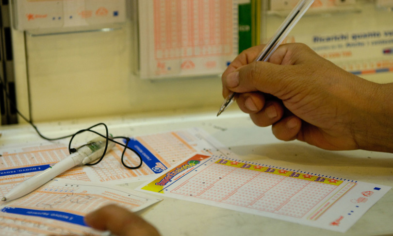 SuperEnalotto: centrato a Sassari un 6 da 59 milioni di euro