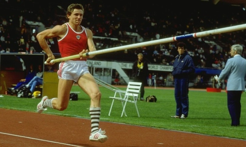 bubka record salto con asta oltre 6 metri 35 anni fa