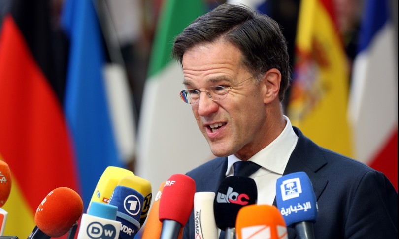 Rutte gela Sanchez accordo Recovery