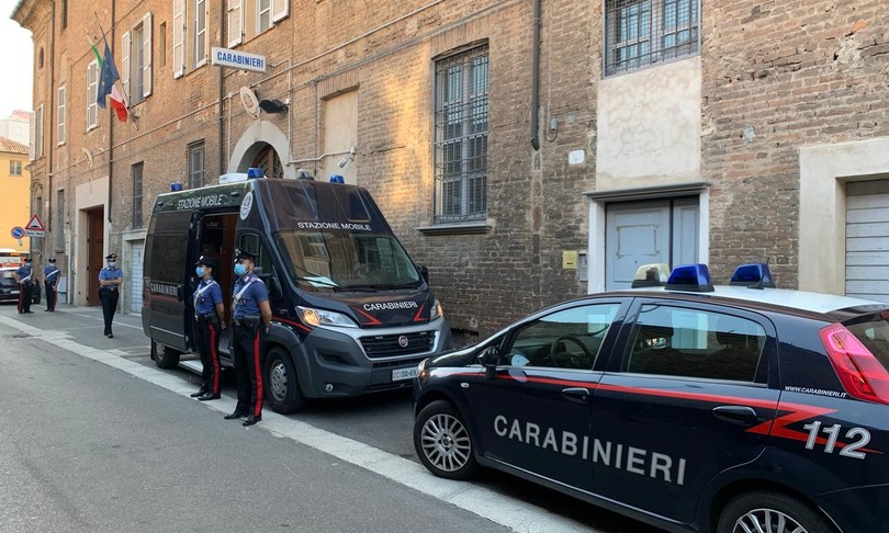 carabinieri mela sana caserma Piacenza