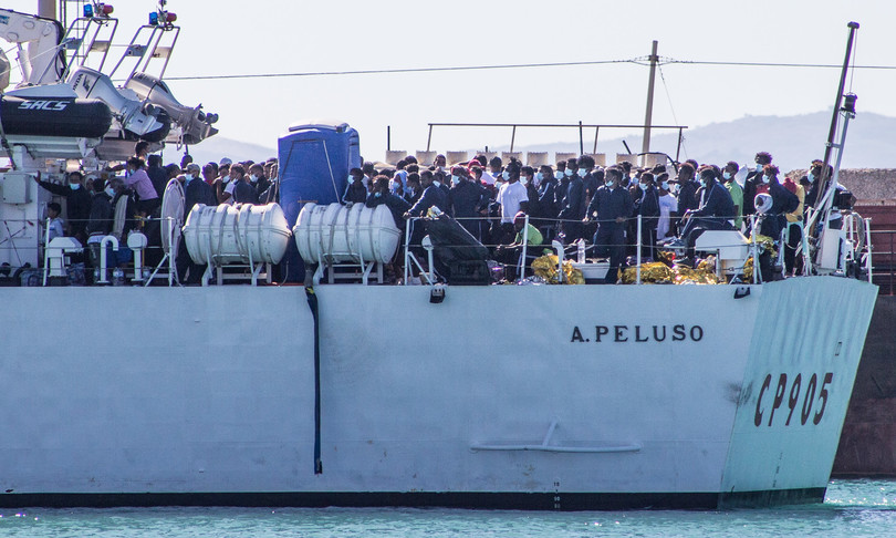 Migranti Lamorgese flussi eccezionali