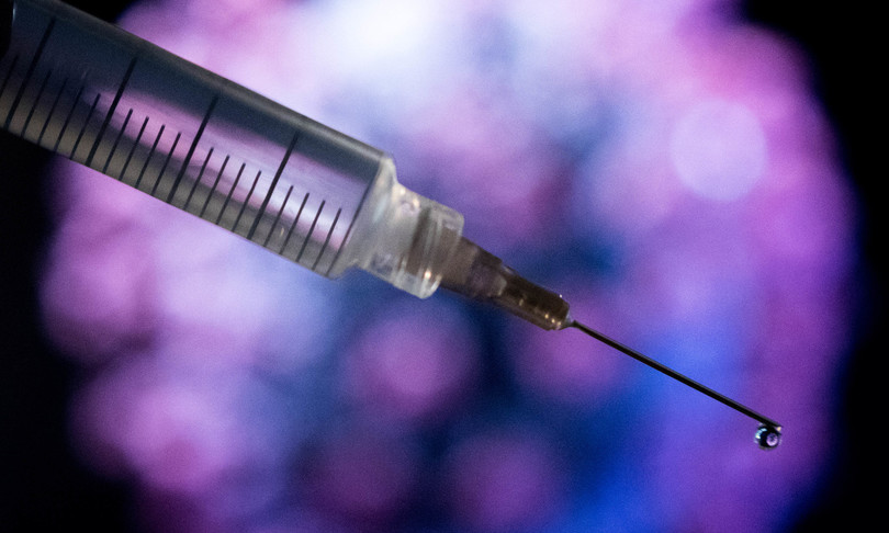 vaccino oxford coronavirus interessi pomezia