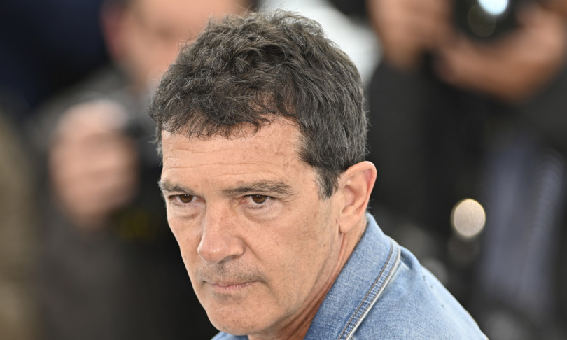 Antonio Banderas positivo coronavirus