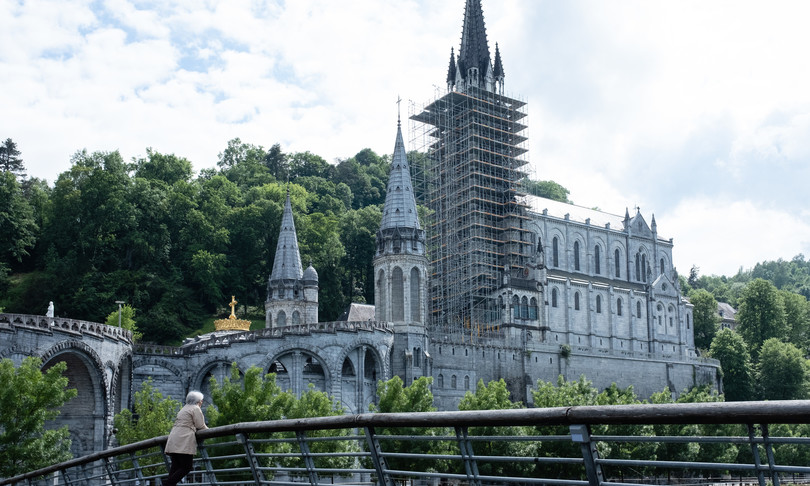 Francia: fulmine su funicolare a Lourdes, 12 feriti
