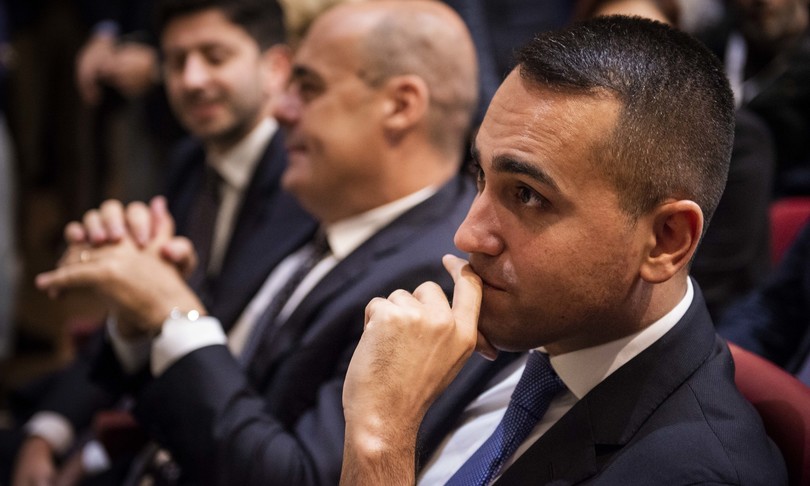Prove intesa M5s Pd Renzi attacca