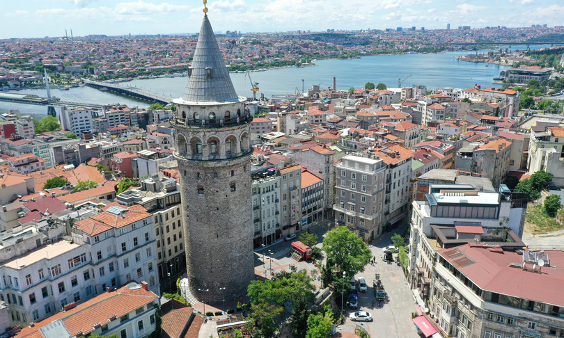 torre galata sfregio restauro