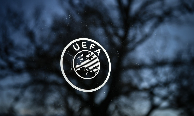 calcio uefa tifosi stadio supercoppa