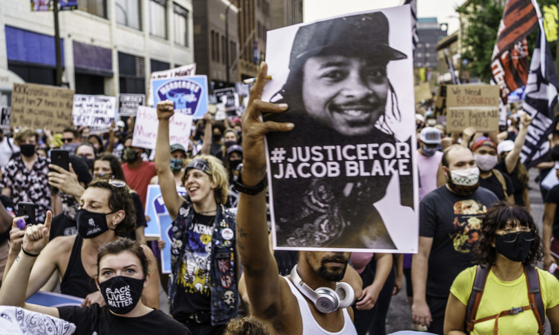 jacob blake stato emergenza proteste Wisconsin