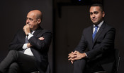 Pace tra Di Maio e Zingaretti. Renzi "via il bicameralismo"