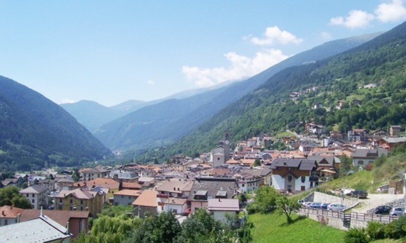 precipita e muore a 17 anni in Val camonica