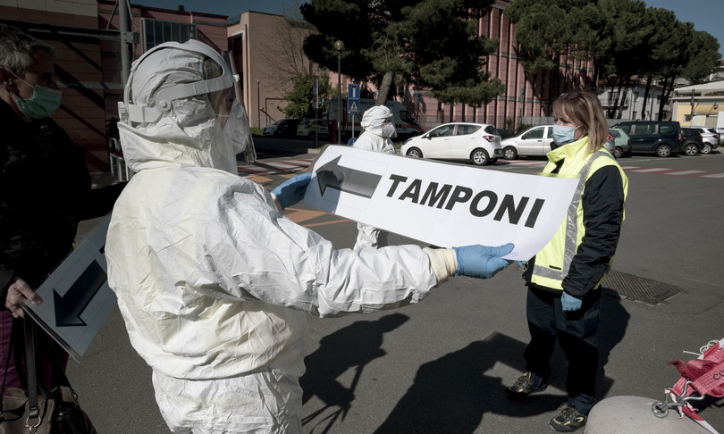 coronavirus nuovi casi morti guariti