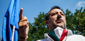 Salvini è stato aggredito da una donna a Pontassieve