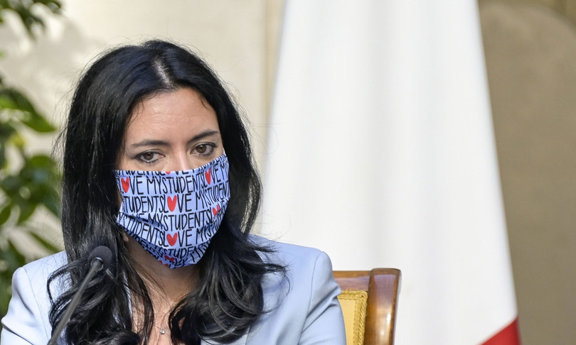 scuola azzolina ripresa scuola presidi perplessi