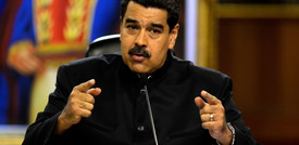Maduro annuncia la cattura di una "spia americana" vicino alle raffinerie