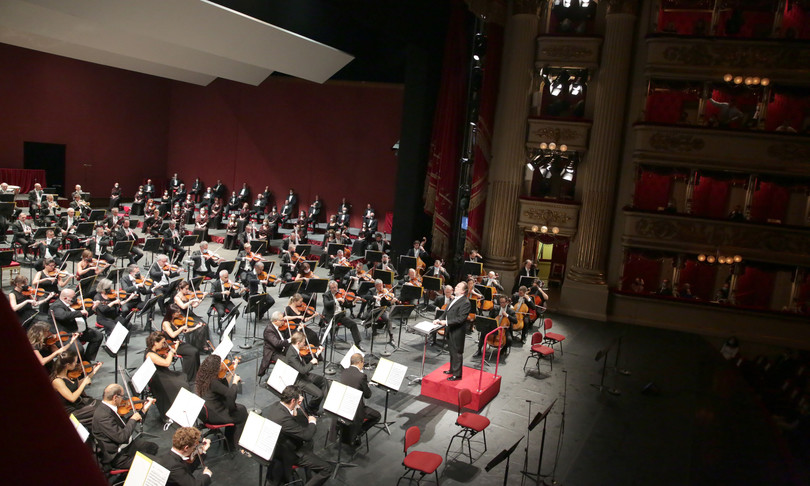 riapre teatro la scala dopo 6 mesi lockdown