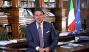 "Ci saranno disagi, ma siamo con voi", dice Conte a chi domani torna a scuola