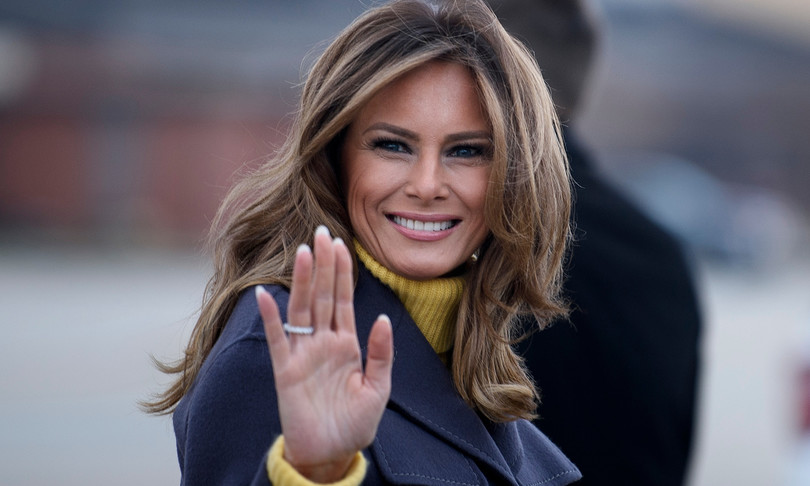 Slovenia Melania Trump statua