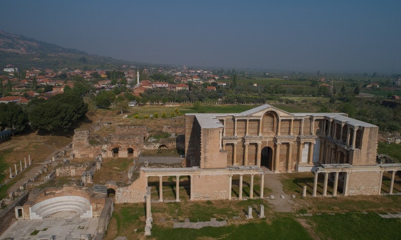 Turchia restituzione archeologia stele Lidia