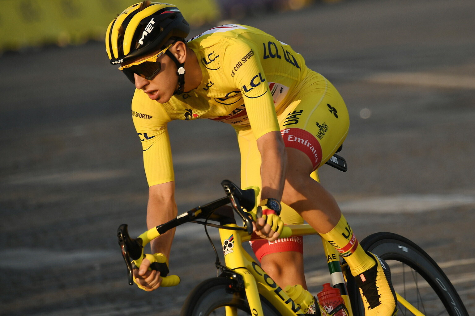 Vingegaard cade e si ritira, Pogacar padrone del Tour