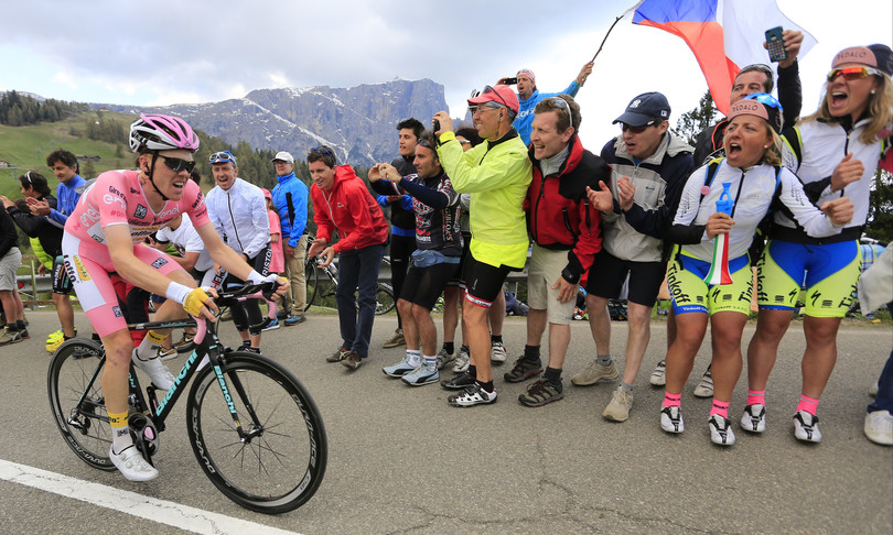 giro italia ciclisti positivi covid