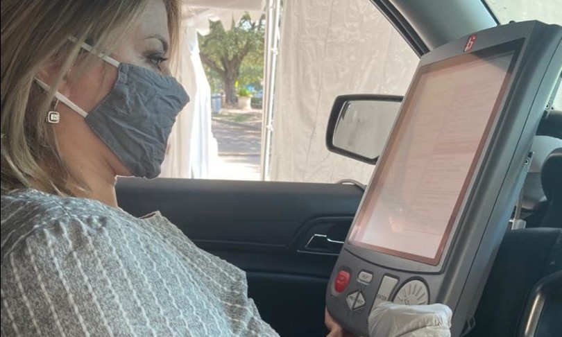 voto casa bianca volante tablet trump biden elezioni