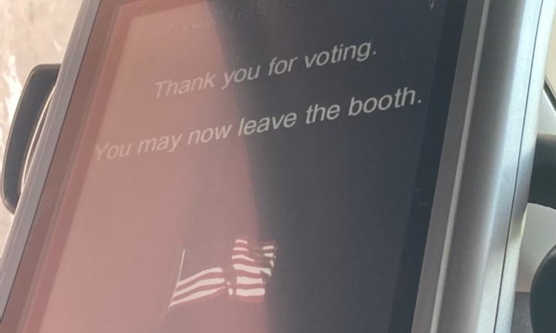 voto casa bianca volante tablet trump biden elezioni