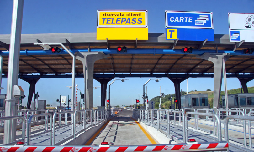 Atlantia cede 49% Telepass a Partners Group mobilità