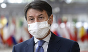 Conte: "La situazione è critica, il governo c’è". E frena sul Mes