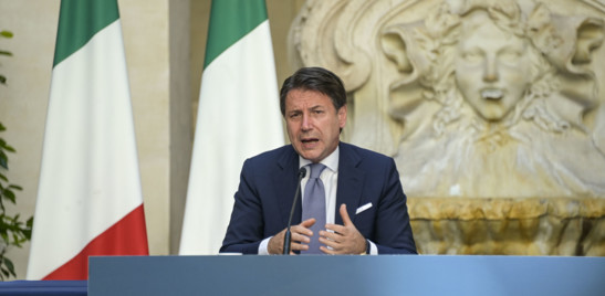 Si muovono le Regioni, il Governo prende ancora tempo