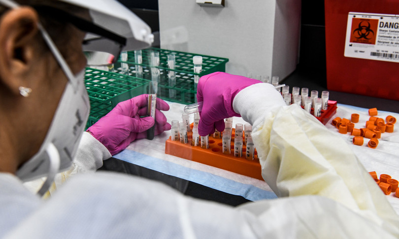 coronavirus moderna lancio globale vaccino
