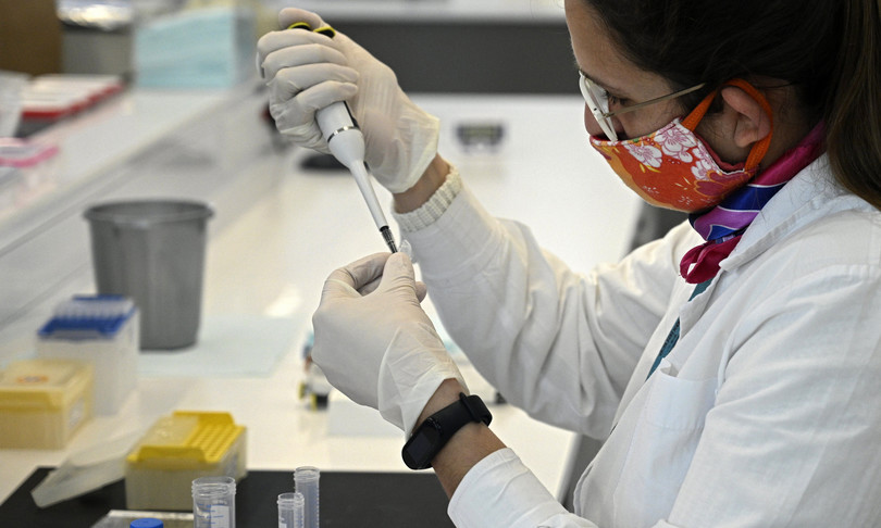 vaccini anti covid sfida diplomatica cina
