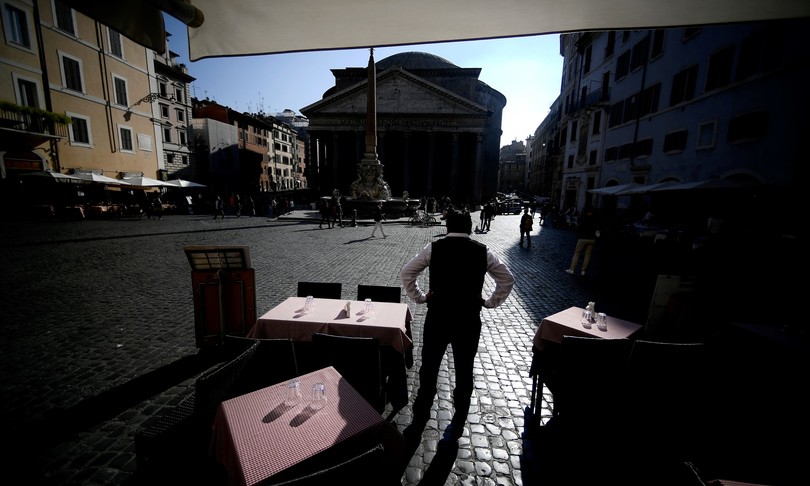 covid italia rischia epidemia incontrollata ingestibile iss