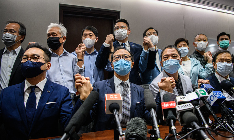 hong kong espulsi deputati anti cina