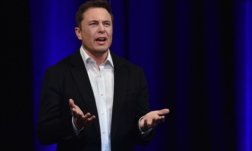 Covid Musk 4 test rapidi in un giorno 2 positivi 2 negativi