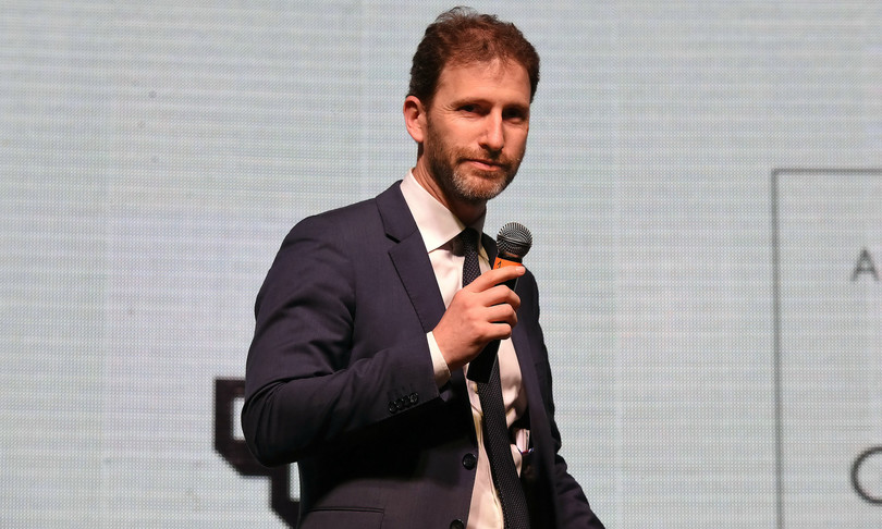 casaleggio futuro rousseau m5s
