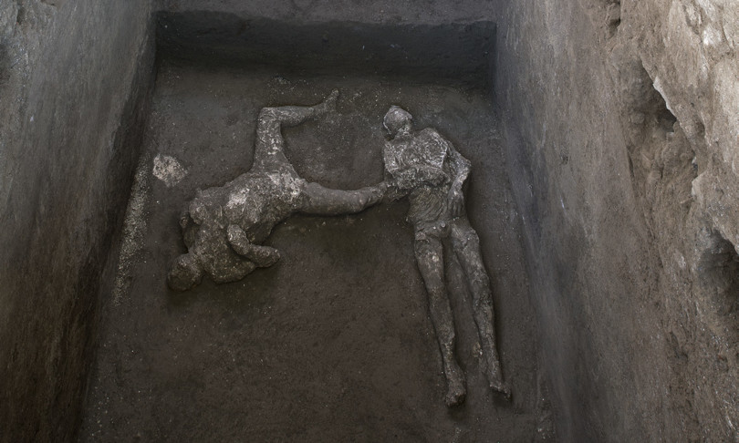 pompei corpi trovati intatti