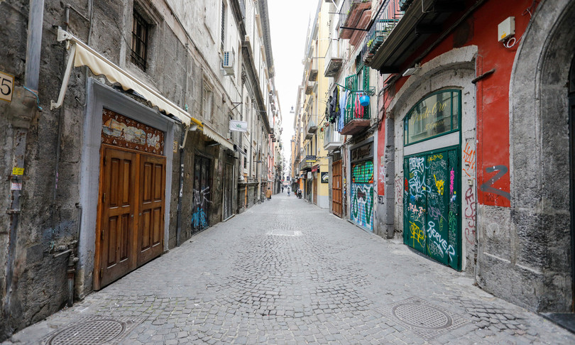 napoli camorra spari estorsione carabinieri