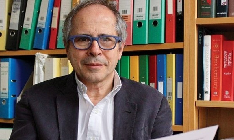 crisanti vaccino covid non lo farei