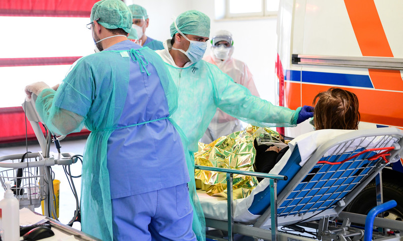 dovid ospedali sovraccarichi non allentare restrizioni