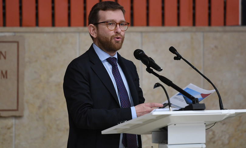 provenzano governo ricatti rinvii maggioranza