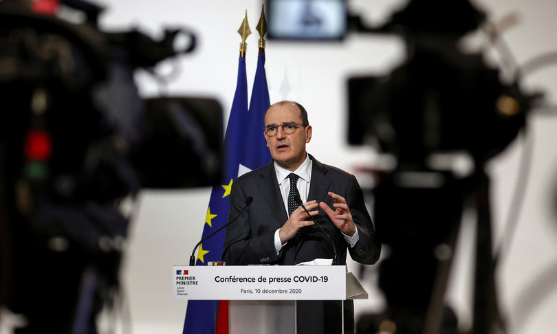 Francia coprifuoco Covid Natale Capodanno