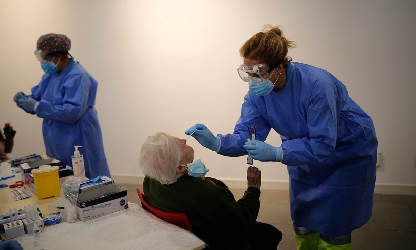 focolaio avellino covid screening di massa