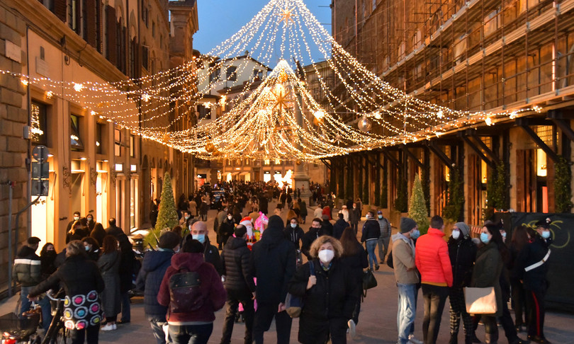 italia zona rossa intorno a natale capodanno