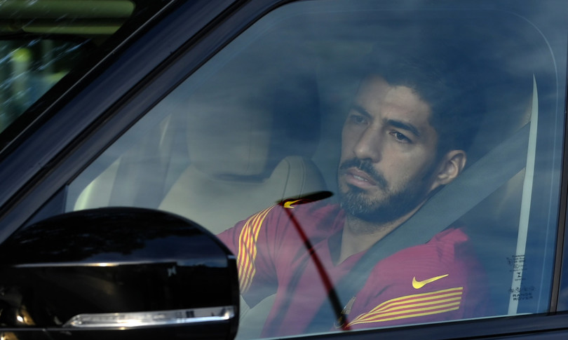 luis suarez avrebbe ammesso saputo prima domande