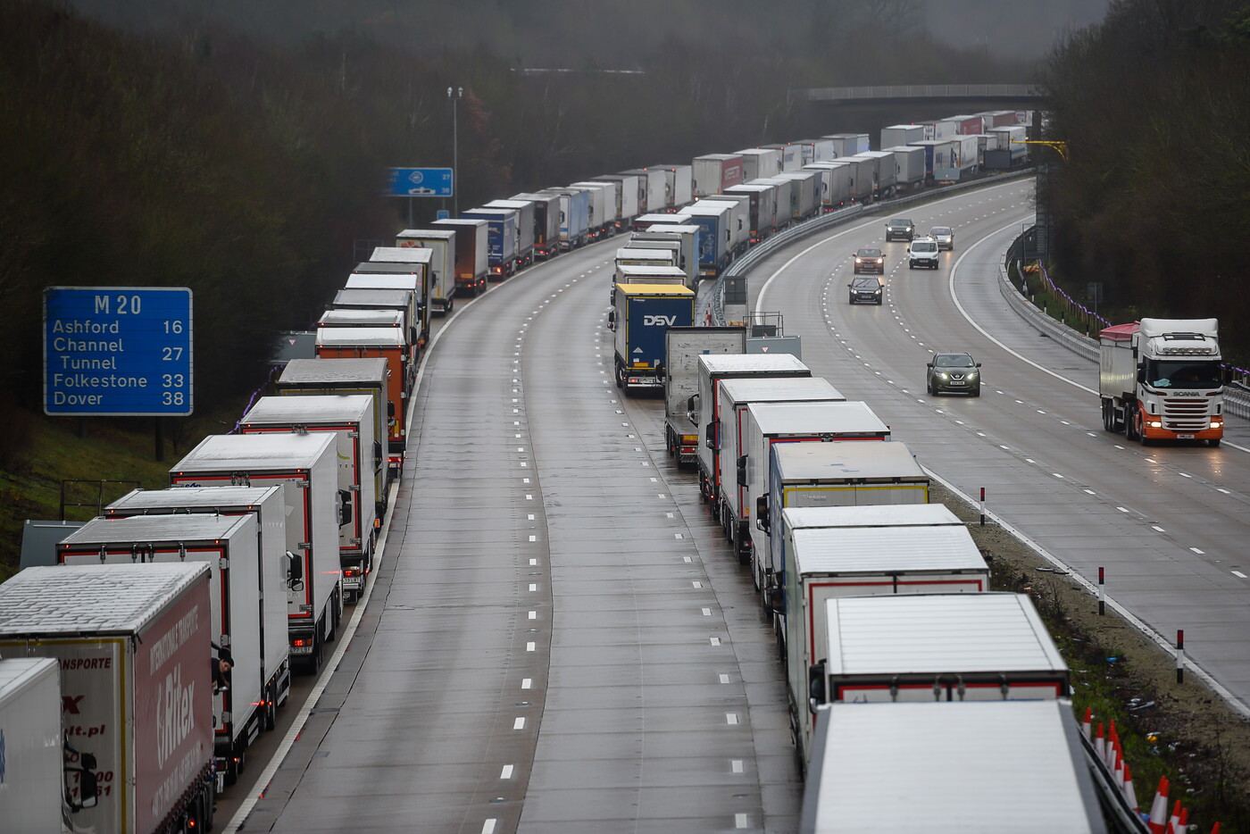 Autotrasporto, sospeso il fermo dei Tir