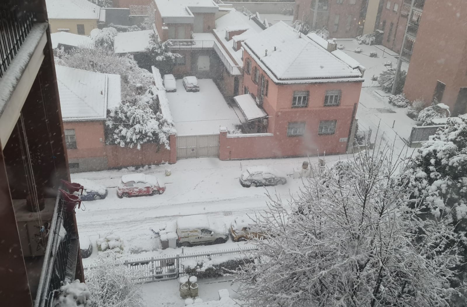 Maltempo, Milano sotto la neve