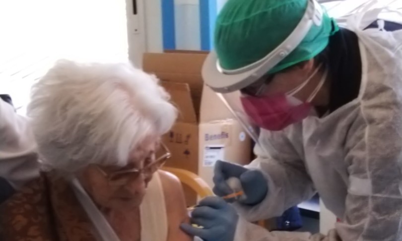 Liguria vaccinate due ultracentenarie
