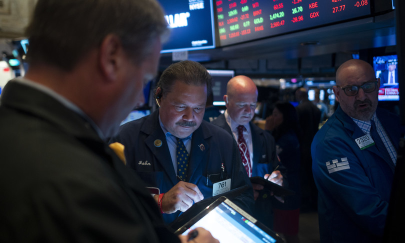 wall street delisting societa cinesi tlc
